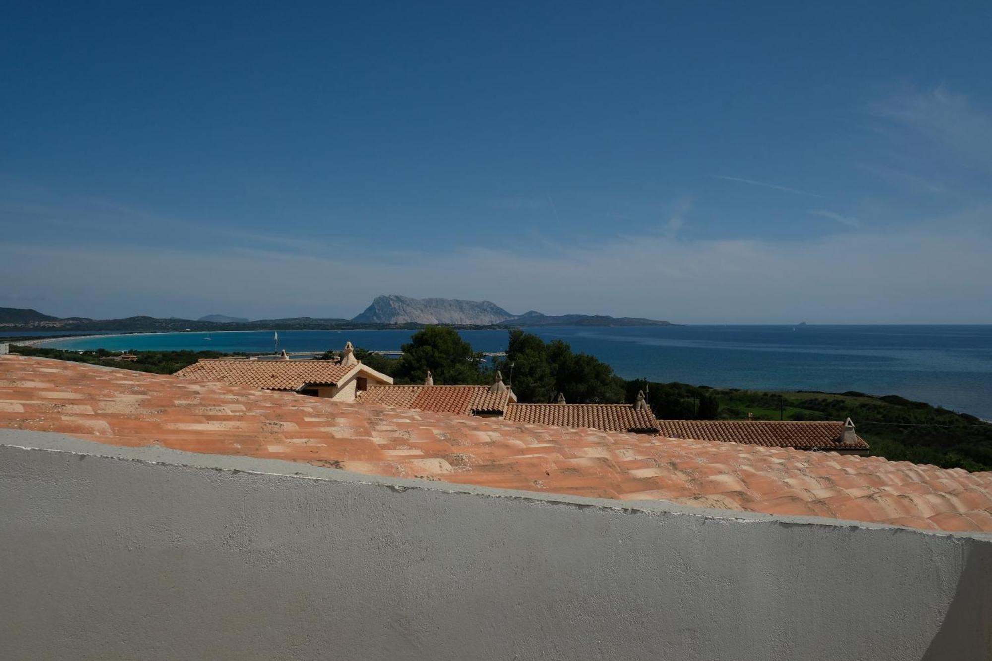 Amoreddu San Teodoro  Exterior photo