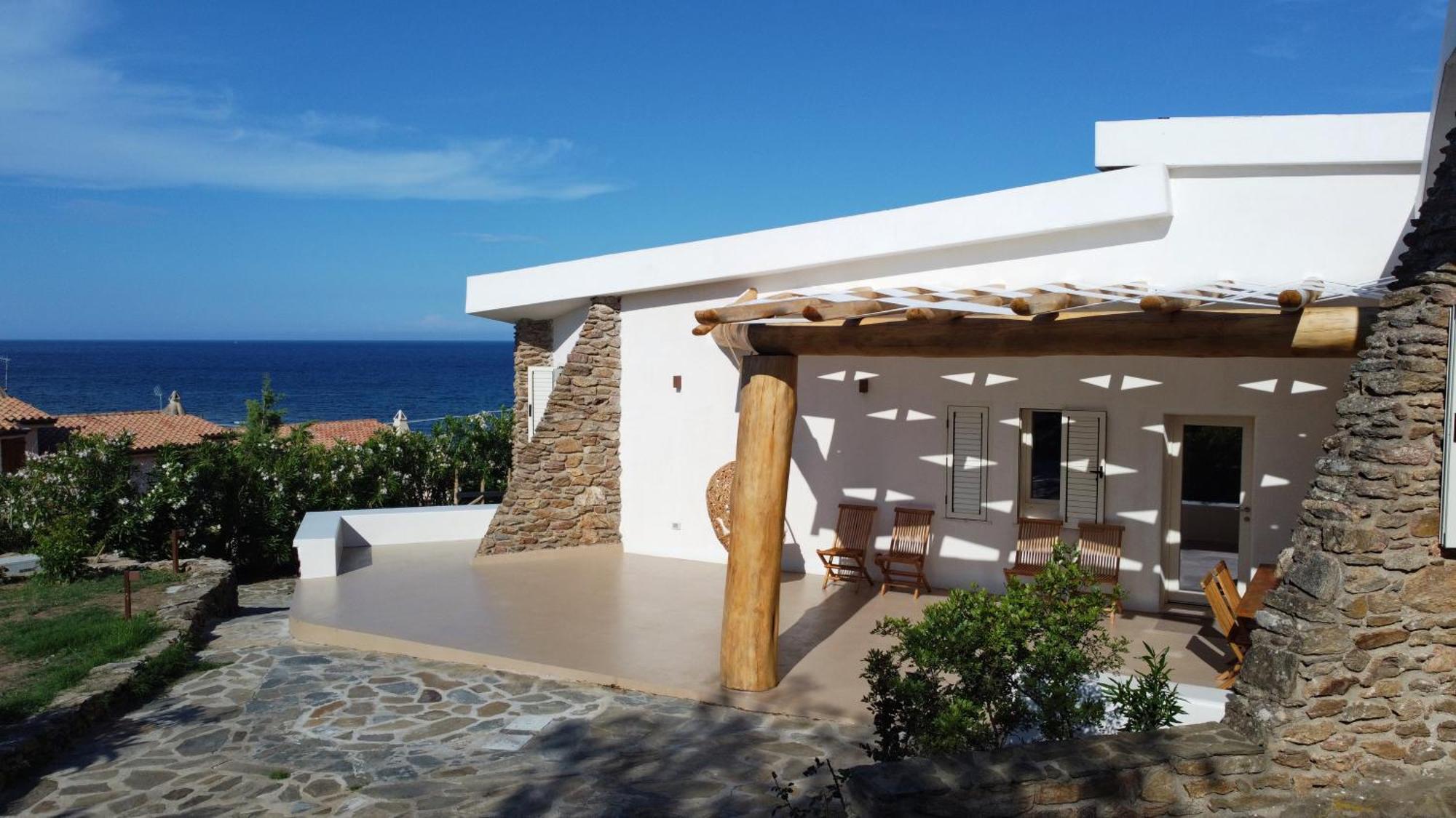 Amoreddu San Teodoro  Exterior photo